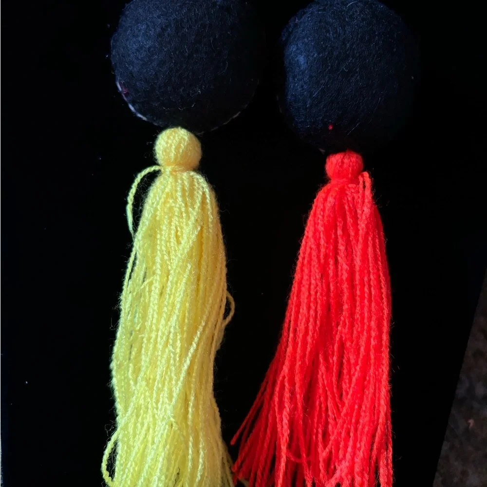 Mexican Colorful Tassel Keychain Set - Picture 2 of 5